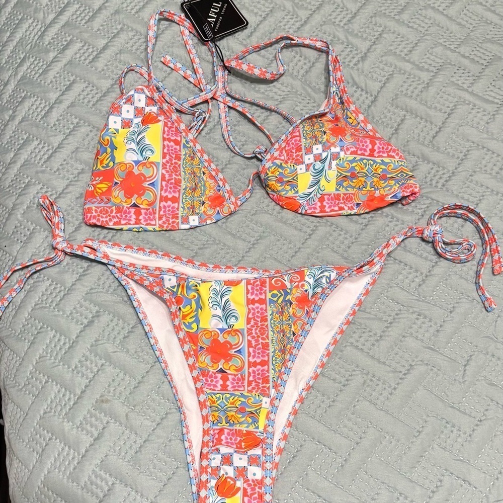 2 piece swim suits (058)